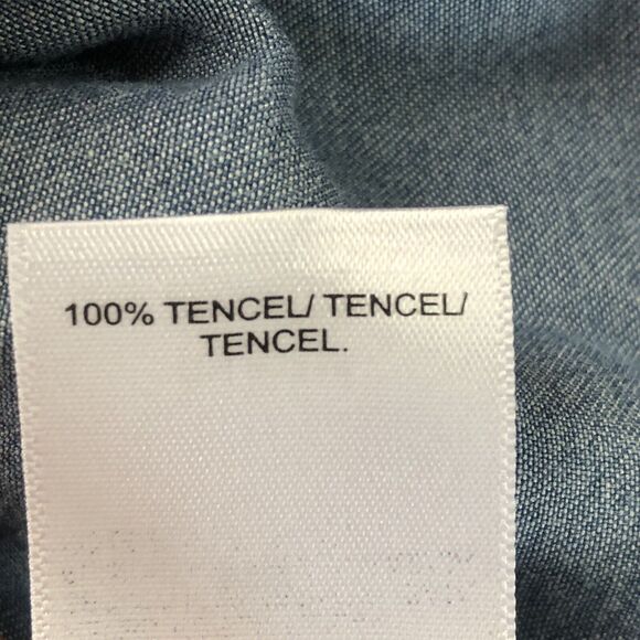 Lucky Brand Women’s Denim Button-Down Shirt Pockets Size Medium - Picture 12 of 15